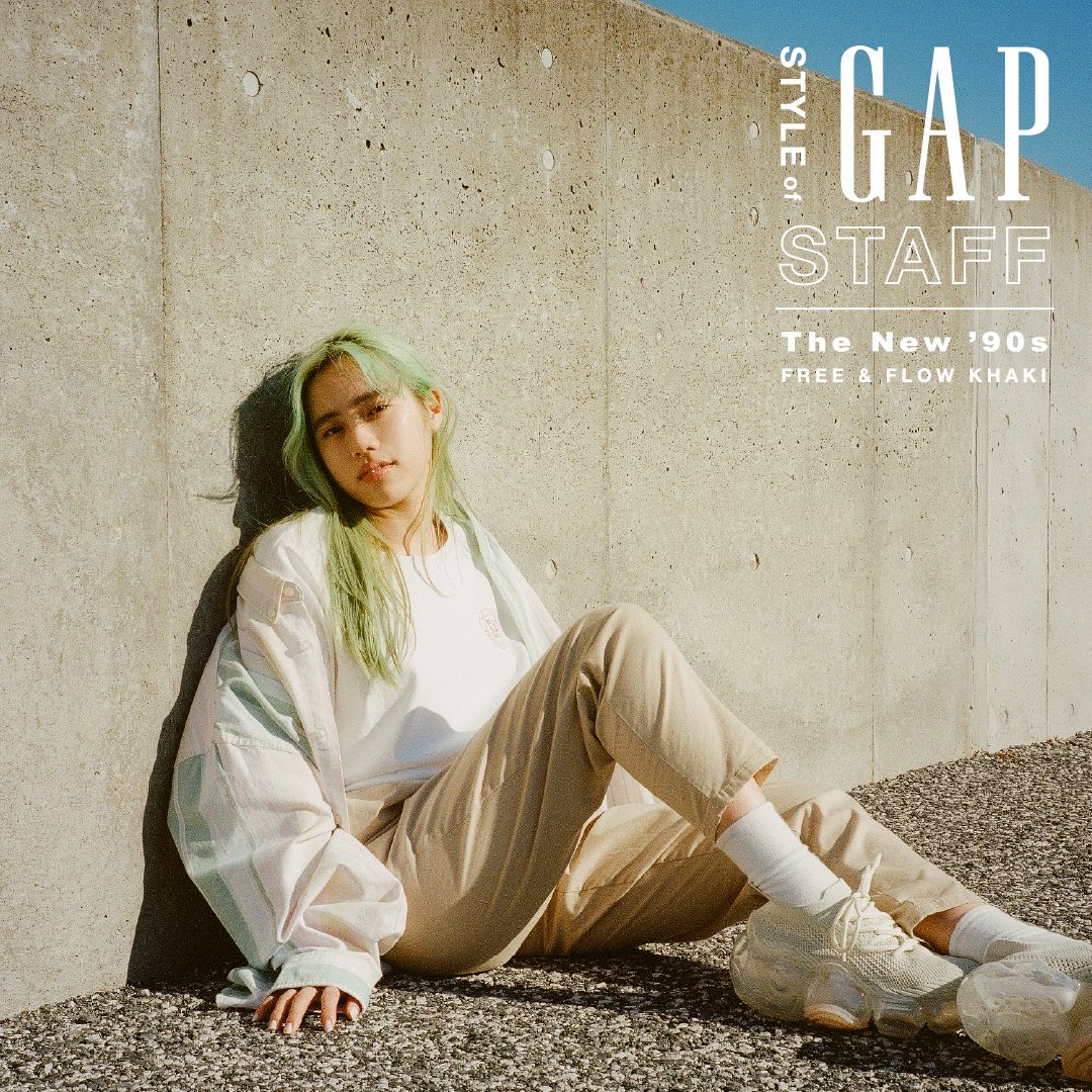 Gap_JP's tweet photo. フロントタックの入ったカーキパンツはカジュアルにもトラッドにも着こなせる、今シーズンのマストハブ
#GapStaff #TheNew90s #FreeFlow #Khaki #Gap #カーキパンツ #カーキコーデ #カーキ
https://t.co/tCRmgtLVv1 https://t.co/gAhxU8dFXl