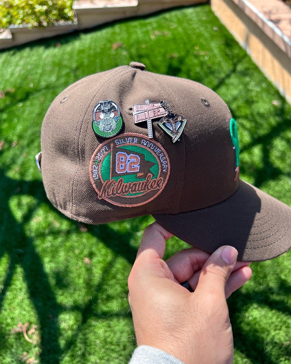 lileddieab's tweet photo. Milwaukee Brewers “Milky Way” candy pack by @hatclub
#Hatclub #HatclubExclusive #TooFitted #CandyPack #MilkyWay https://t.co/nr3IZcmOYE