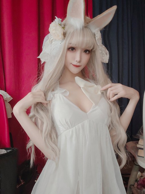 コスプレイヤーしろさきのTwitter画像40