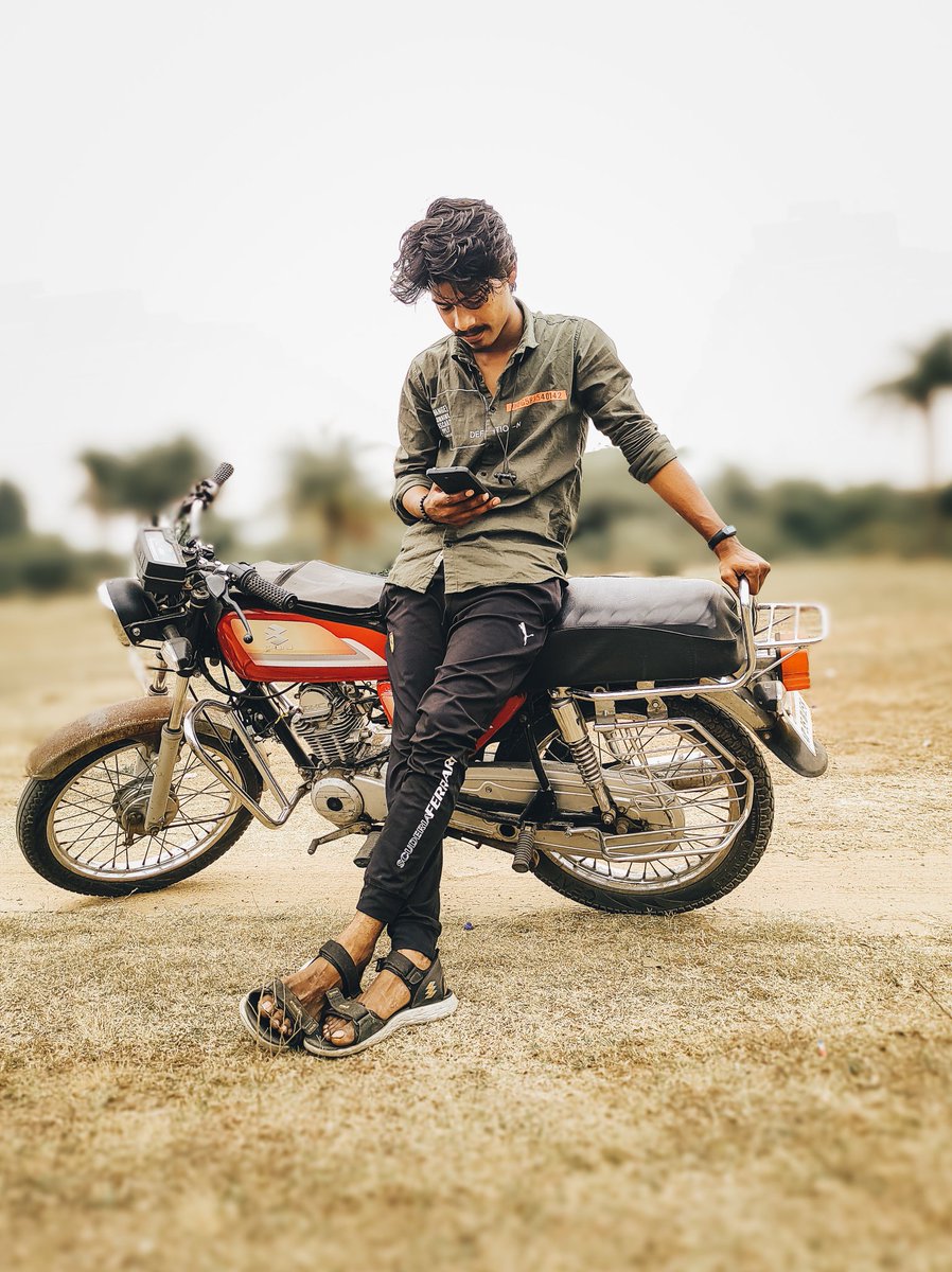 VoiceOfWolfPSC's tweet photo. cherish your inner vintage retro

#vintagebike #vintage #retro #art #photography #style #vintageclothing #vintagefashion #design #classic #bobbili #voiceofwolf #bajaj4schampion https://t.co/qbNxG8RpII