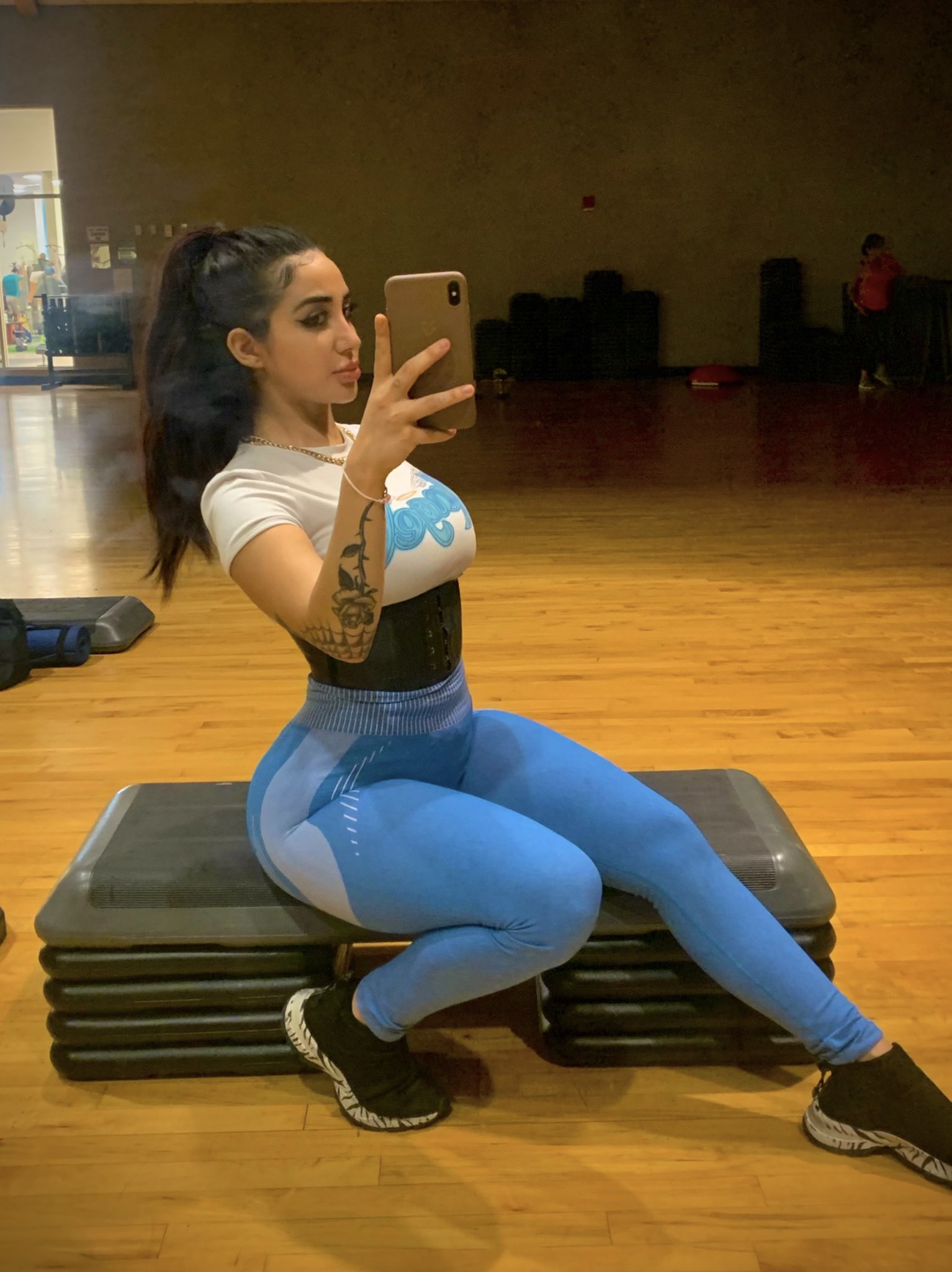 bratt ❥ on X: 🏋🏻‍♀️ t.coqLnEjEo4r7 t.coqYLLwYdfzD  X