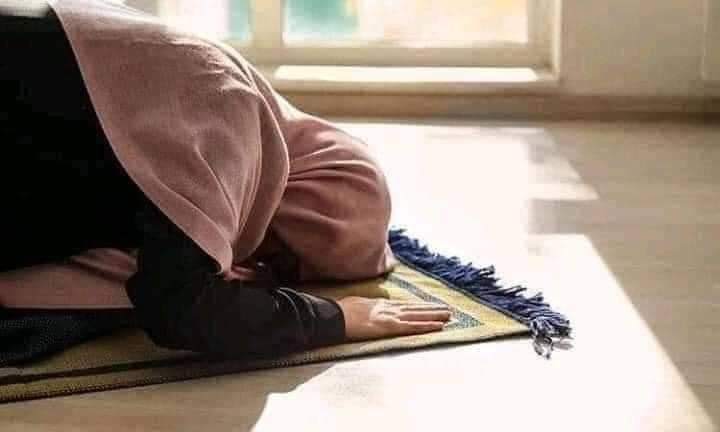 Tame99786201's tweet photo. "سلمت أمري للذي لا يغفل ، ولا ينام ، ولا يكسر بخاطري." https://t.co/8OOkIVhp2V