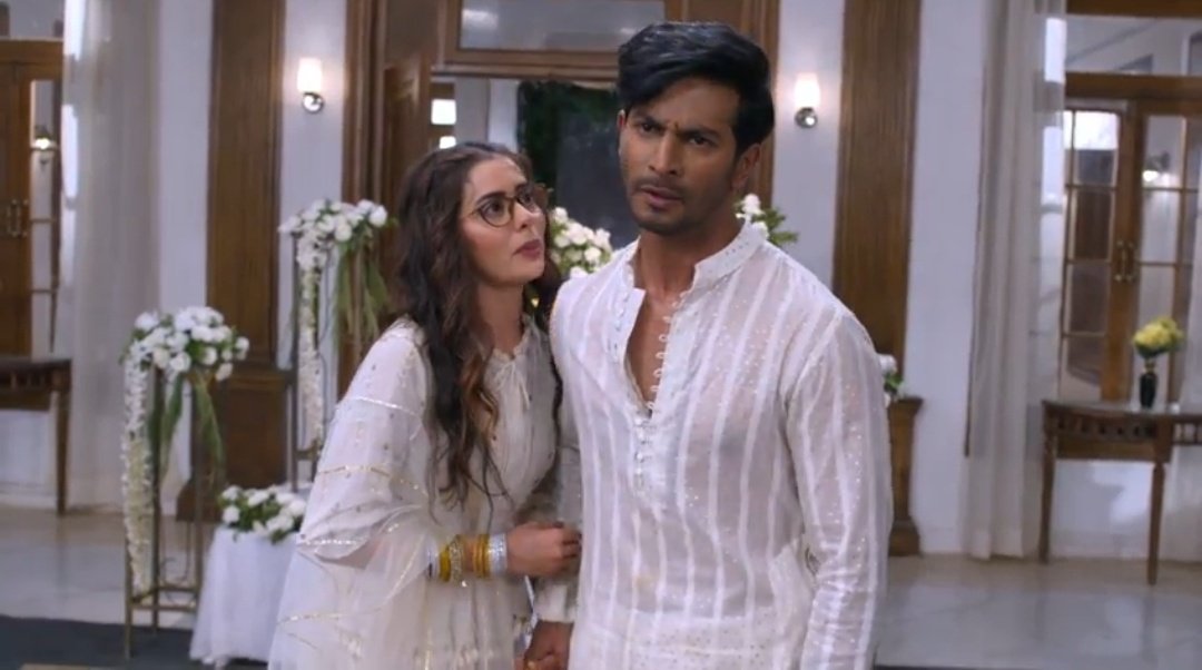 ankahedaastaan's tweet photo. How rude yohan🥺💔😒
#SpyBahu #SeHan https://t.co/WMpRlZyEtK