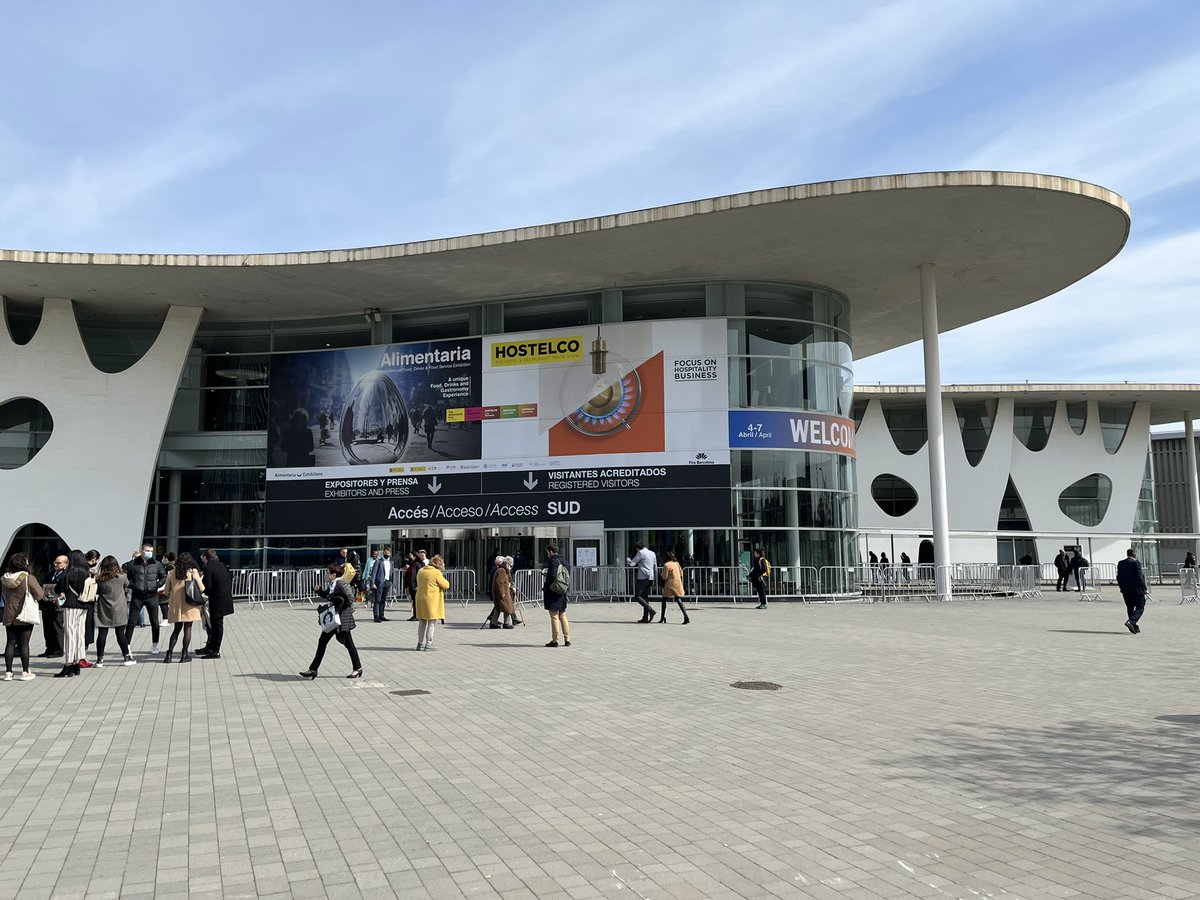 andre_324's tweet image. ¡Un saludo desde @AlimentariaBCN en #Barcelona #España!

Mucho optimismo, ánimo, felicidad y éxito se siente en los pabellones de esta feria. ¡La industria cárnica marca presencia con sus innovaciones!