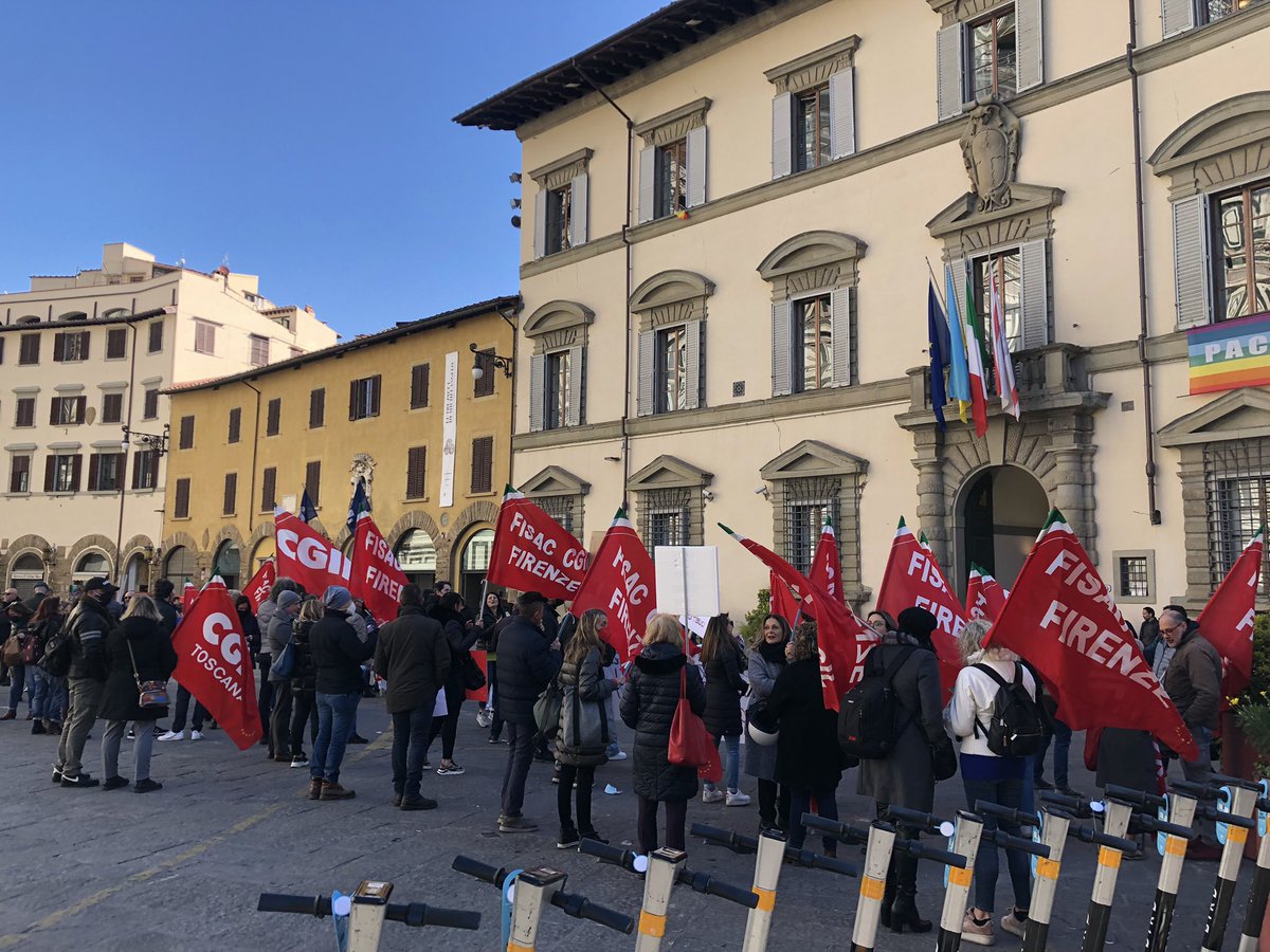 FisacToscana's tweet photo. No allo spezzatino di Fidi Toscana. Il Presidente @EugenioGiani cambi la decisione della Giunta https://t.co/SXTph2Qx3W