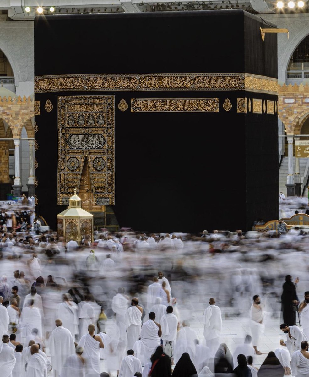 AroundSaudi's tweet photo. Mecca 🕋 #Saudi Arabia. 

#Ramadan #رمضان_كريم https://t.co/MEtxTEhUDJ