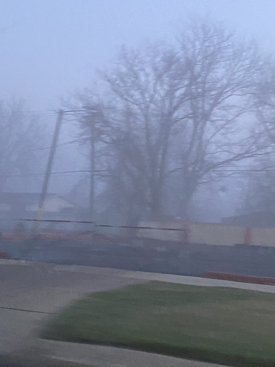 SimpIyDaniel's tweet photo. You see that,the fog is here. https://t.co/J9I1WwXOiP