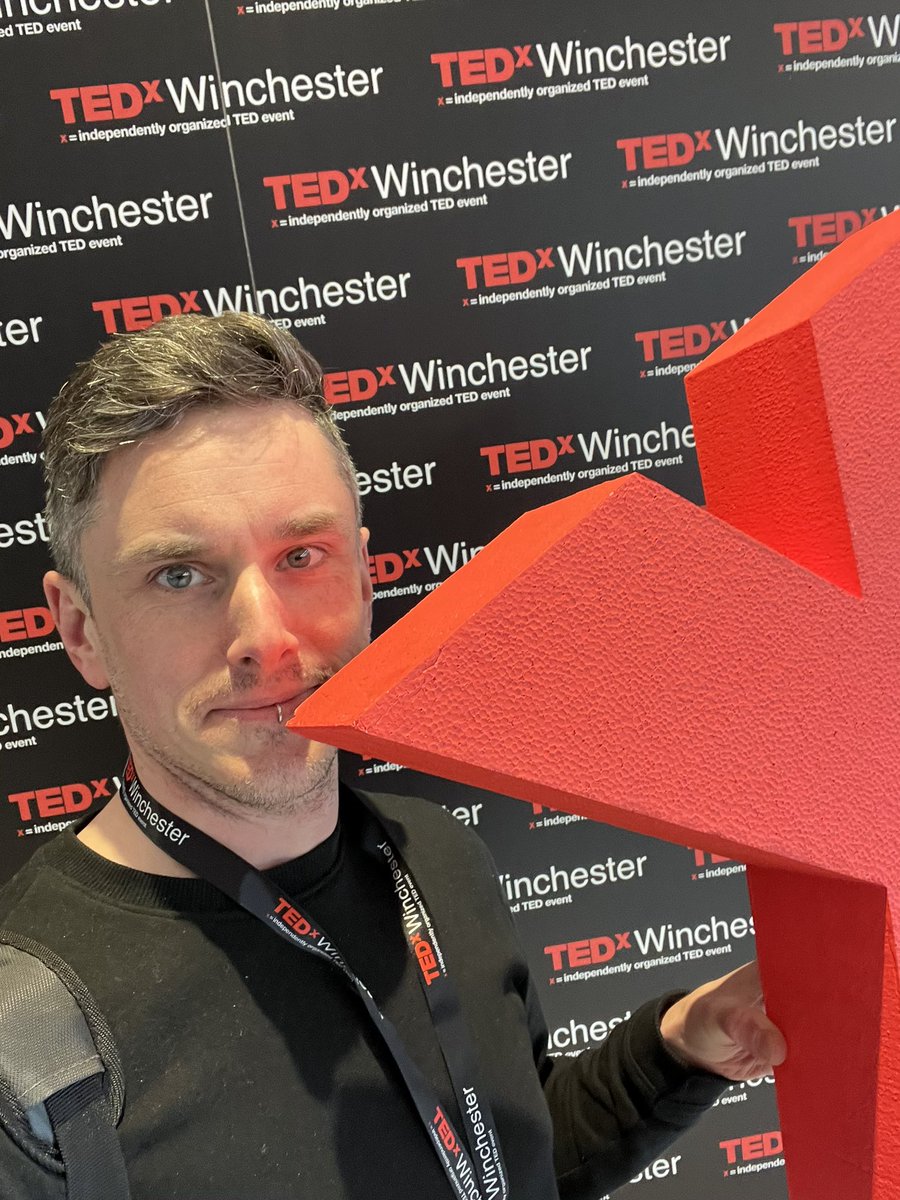 artfulbadger's tweet photo. I’m taking a break from North Point’s 5 Day Challenge to be with the @steadfast_uk team here at @tedxwinchester https://t.co/5gitKMd25H