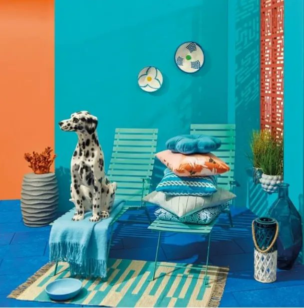 MeteorShopping's tweet photo. Colour of the year? It's been voted blue! 

From Riviera-style sun loungers to dog-tastic touches, they've got it all under one roof @TKMaxx_UK! https://t.co/xBpCpg2Y5I