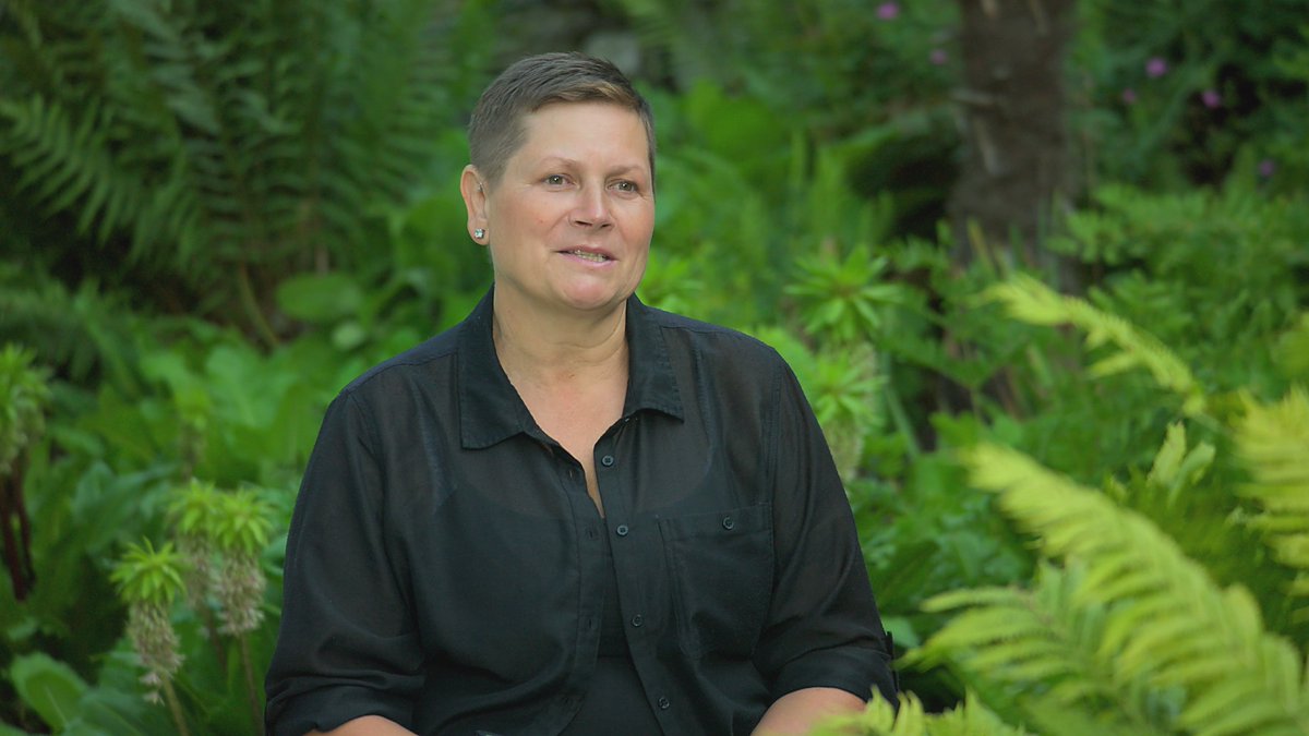 GWandShows's tweet photo. As you saw on the show last week, Georgina Yates is fanatical about ferns! If you could grow only one type of plant, what would it be and why? 🙂🌿 #GardenersWorld #FoliageFriday #GardeningTwitter #FernFever https://t.co/KMpjP9ykJ7