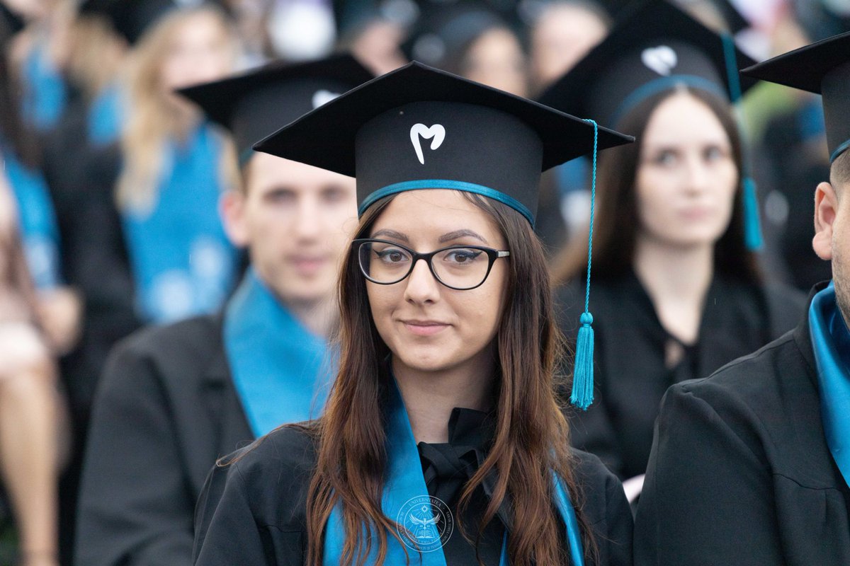 UMFSTGM's tweet photo. Eliberare acte de studii absolvenţi promoția 2021 – domeniul Sănătate, ciclul de studii de licență

Detalii: https://t.co/I4RTx2YXl8

#UMFST #Romania  #TarguMures #medicine #pharmacy #dentistry #law #sciences #tech #informatics #engineering #edchat #K12 #learning #edleadership https://t.co/vcLg7ka3hw