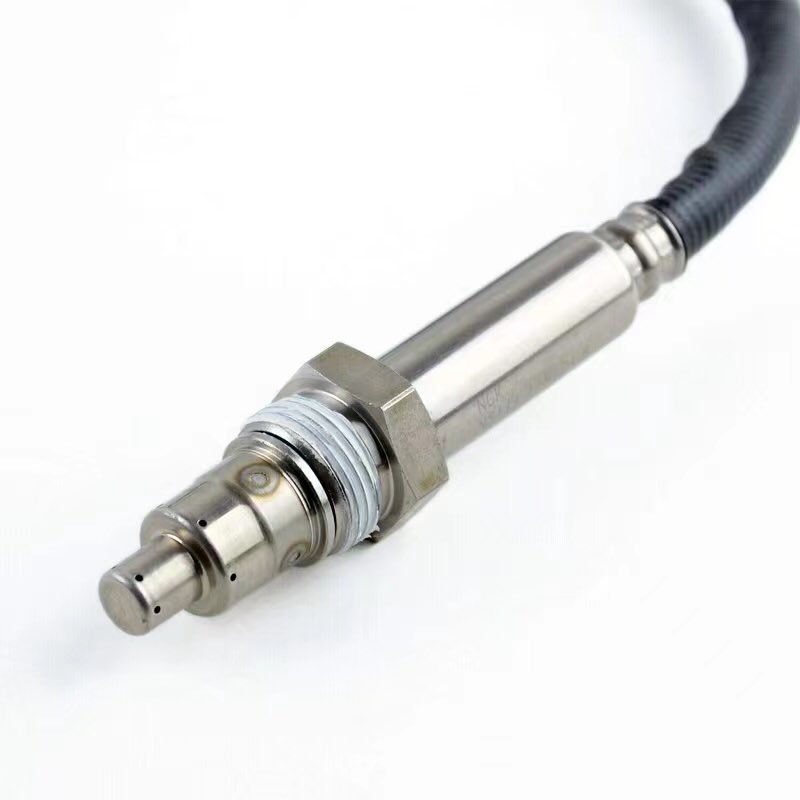 OuweiTech's tweet image. 12V NOX SENSOR for  #Mercedes, #5WK96682B, #A0009050108