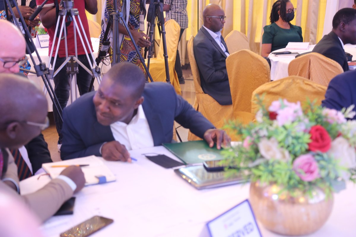 KPMG_NG's tweet image. Tempo builds as the official launch of the Cybersecurity Toolkit for SMEs - 2022 kicks off.
#cybersecuritytoolkit #cyberawareness #cybersecurity @KPMG_NG