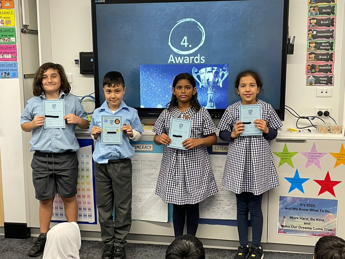 Celebrating achievements at the year 4 grade assembly 🏆 🎉 <a href="/meiercr/">Carina Meier</a> <a href="/Kristin11534860/">Kristina Lascala</a> <a href="/sarahharrouk25/">S_Harrouk</a> <a href="/RizkKatia/">Katia Bourizk</a>