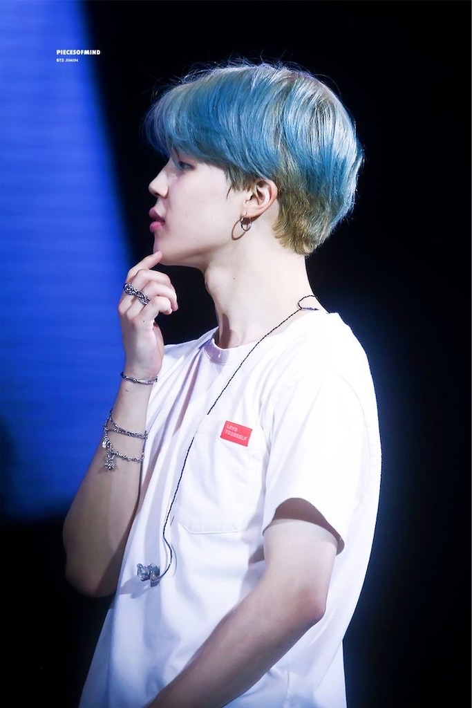 ジミン氏の横顔(首含め)をめっさ推しておりまして、この良さを伝えて