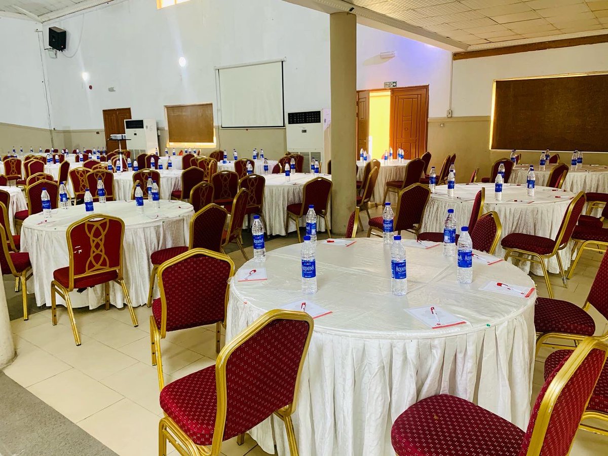 orchidhotels_ng's tweet photo. Your Conferencing needs are our priorities. We take care of your hall setting, food preparation, Conference materials, accommodation, relaxation and lots more at an affordable rate.
.
.
.
#conferencemeeting #retreatplanning #hallrental #hotelconference #corporateevent https://t.co/cdhFodfEoS