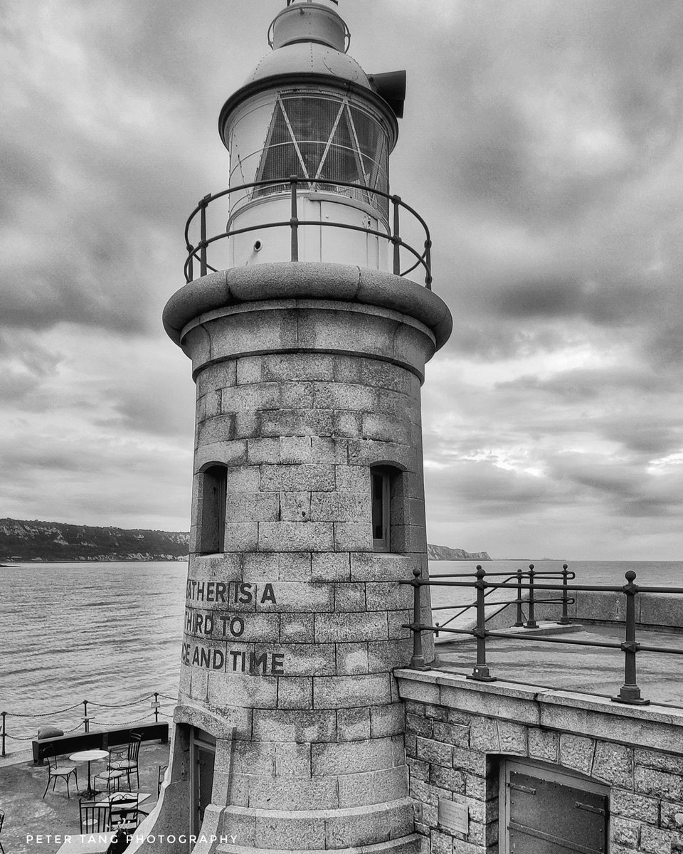 Folkestone Lighthouse
#lighthouse #folkestone #kent #uk #picoftheday #bnwmood #bnwsoul #blackandwhitephotography #bnw #blackandwhite #blancoynegro