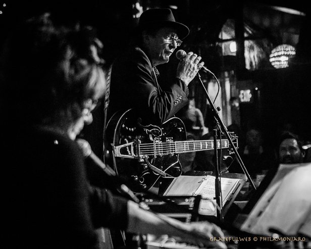 GeorgiosMasman2's tweet photo. Breaking into music in a big way fronting the #80s band #WallofVoodoo #StanRidgeway & Stewart Copeland joined forces on Francis Ford Coppola's film "Rumble Fish"Since then, he has recorded over 26 solo, soundtrack & collaborative projects.
#HappyBirthday Stanard "Stan" Ridgeway https://t.co/9fJArnBcMh