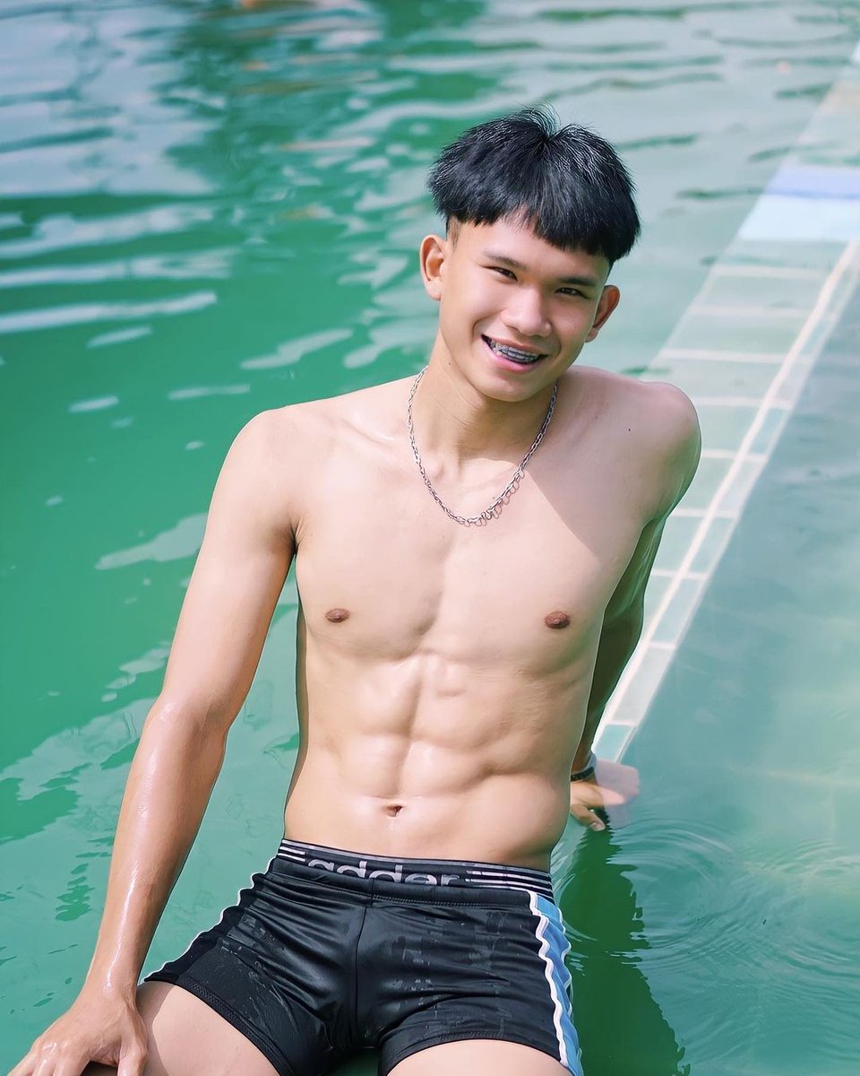 AsianBaeH2O's tweet photo. Asian Bae | Art Nanthawat from Thailand 🇨🇷

IG : @nanthawat_art46 
https://t.co/q2XjrVoNJK

Follow Us:

Twitter: @AsianBaeH2O
Instagram: @.asianbaeh2O
Facebook: @.AsianBaeH2O
YouTube: Asian Bae (Hot  &amp; Cute)
https://t.co/WsaUMosv3z

#AsianBae #Asians #Trending 
#thailandcuteboy https://t.co/E2eCBwThHZ