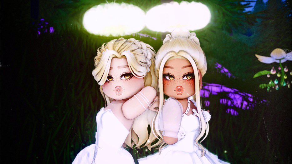 SantaluvhRateto's tweet photo. Glimmering Light Halo Giveaway! 
• Follow me
• Like + Retweet https://t.co/xd4xYjvsj8