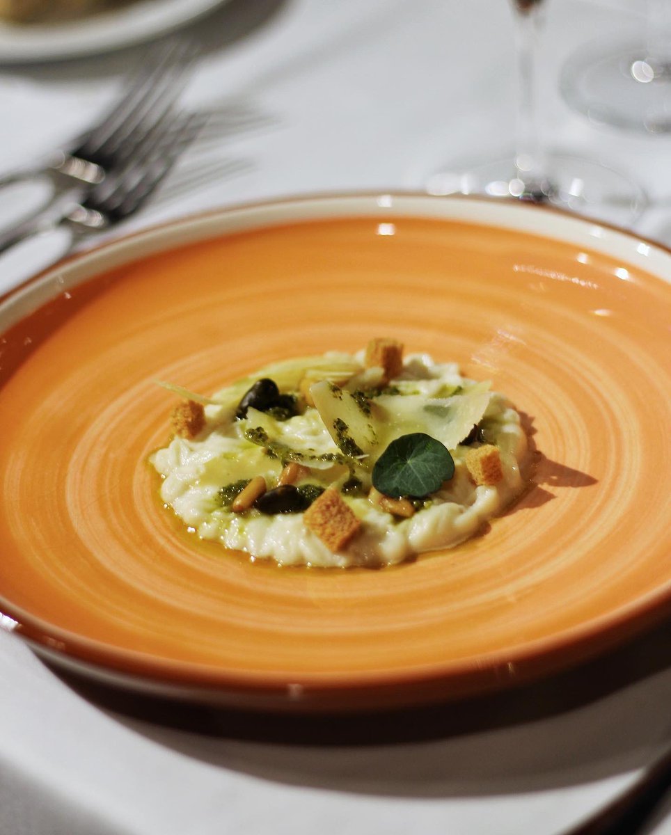 Carles Almagro tweet media