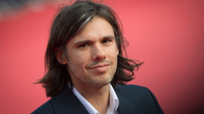 Rapactu5's tweet photo. Orelsan : le documentaire sur sa carrière disponible également à l’étranger | Generations #rapactu https://t.co/74bluAkmRN https://t.co/E9cG8S8SRH
