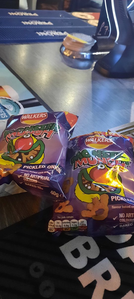Danny_D_Pearson's tweet image. We need to normalise adults being able to order Monster Munch in pubs 💛🥰 

#Hitchin #MonsterMunch