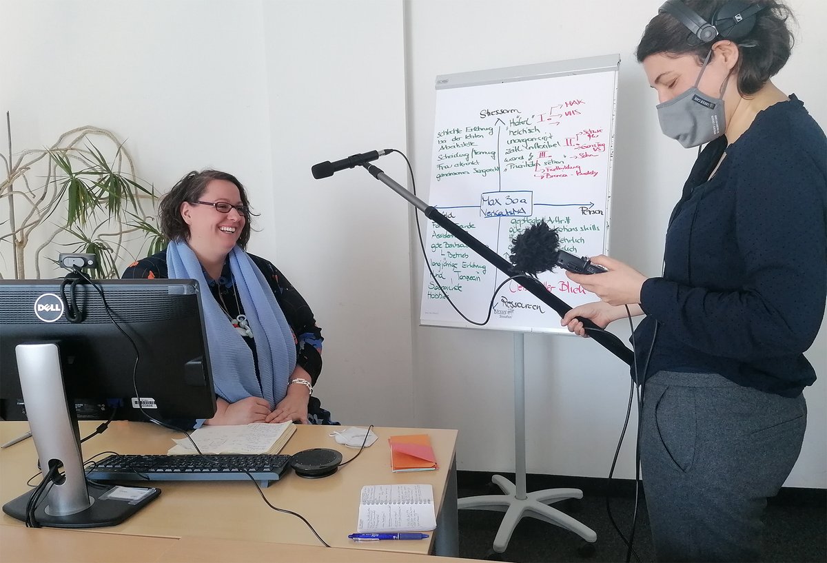 Wertschätzung am Arbeitsplatz. Was steckt hinter dem Schlagwort der Managementlehrbücher? Das wollte <a href="/Austro_Celine/">Céline Béal</a> von <a href="/oe1/">Ö1</a> wissen und besuchte u.a. ein Seminar am BFI Wien und sprach mit Kursleiterin Lisa Gruber. Das hörenswerte Ergebnis der Recherche… oe1.orf.at/player/2022040…
