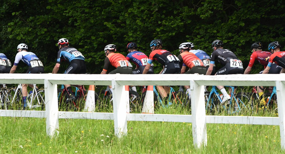 Entries needed: Hell of the North Runway

Entries are needed for the Hell of the North Runway at RAF Cosford on Easter Sunday April 17, the second time in 12 months that the RAF base in the West Midlands has hosted bike racing. 
velouk.net/2022/04/05/ent…