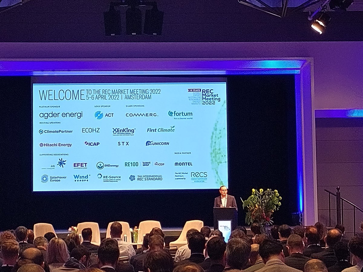 And we're live! It's fantastic to have a full room here at the REC Market Meeting in Amsterdam. 
#RenewableEnergy