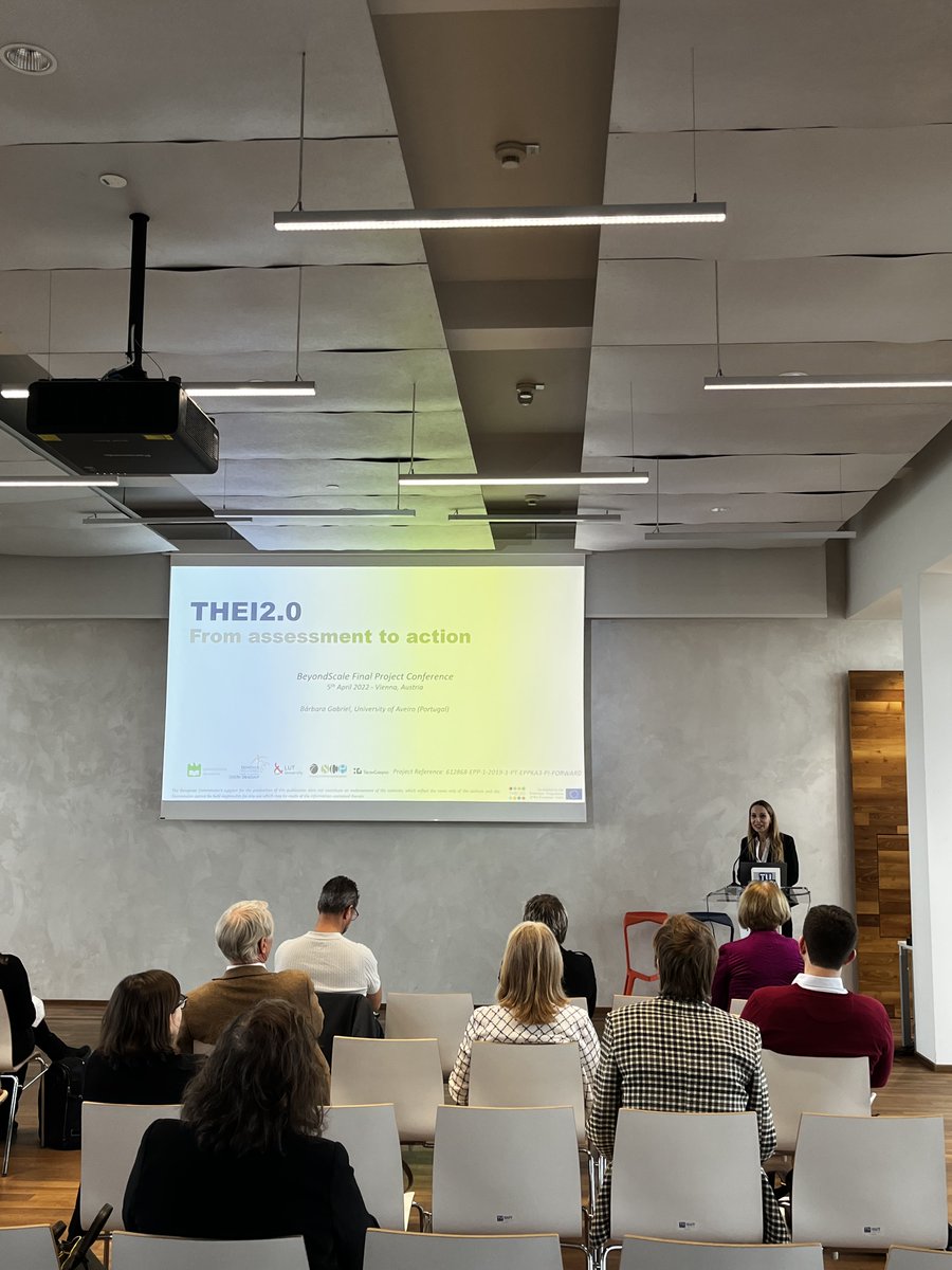 BeyondScale_EU's tweet image. We are glad to have representatives from the Forward Looking projects @EUErasmusPlus  today online and on-site with us! 

@BabaGabriel3 presented THEI2.0. 
Alession Cavicchi presented RE-ACT while John Edwards presented the UASiMAP project

#beyondscale #forwardlookingproject