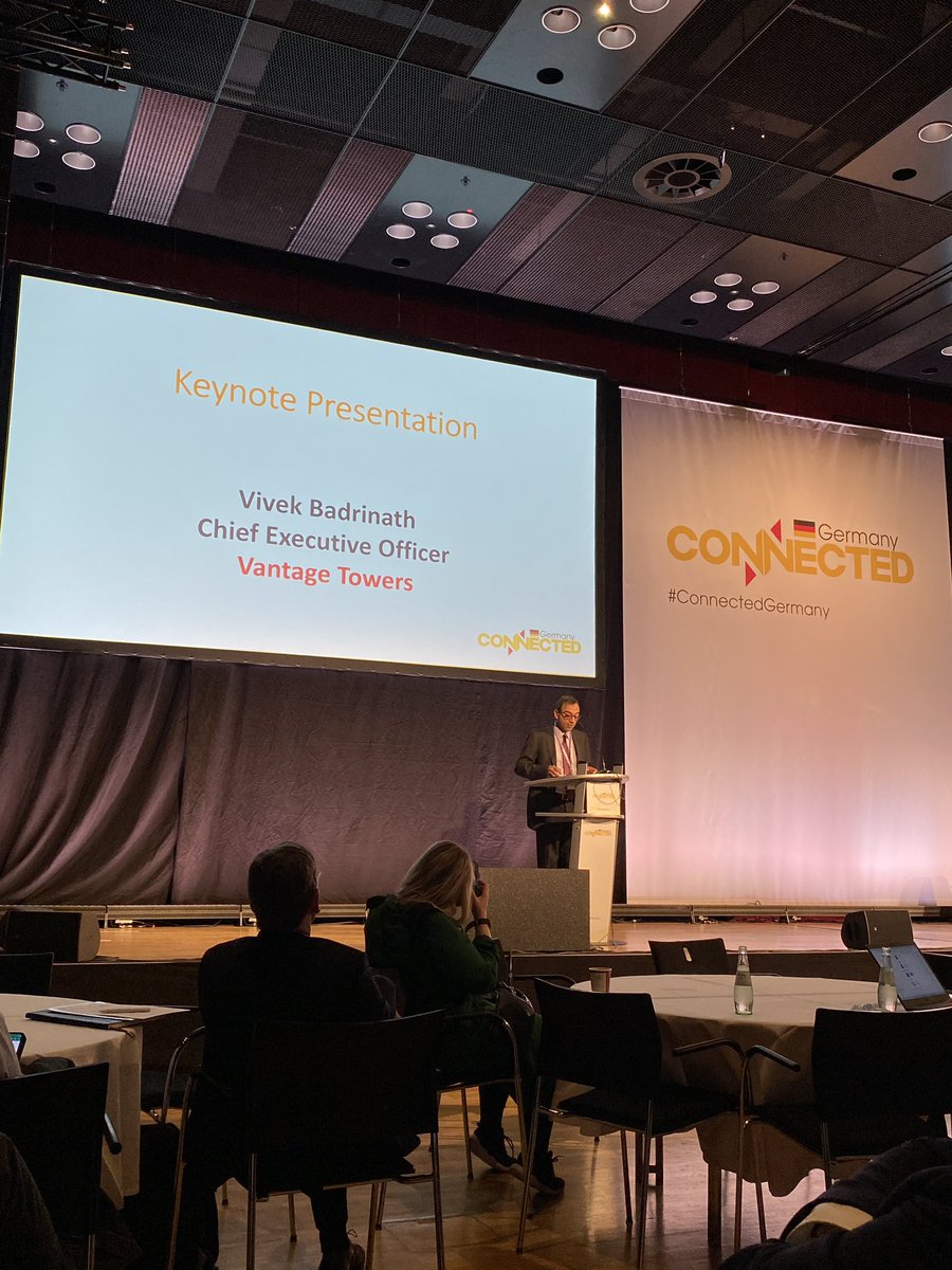 Heute auf der #ConnectedGermany in Mainz. Als „neutral host“ spielt <a href="/VantageTowers/">VantageTowers</a> eine zentrale Rolle beim Mobilfunkausbau. Und dabei gilt: „Infrastructure sharing is at the heart of our business“, so Vivek Badrinath (CEO).