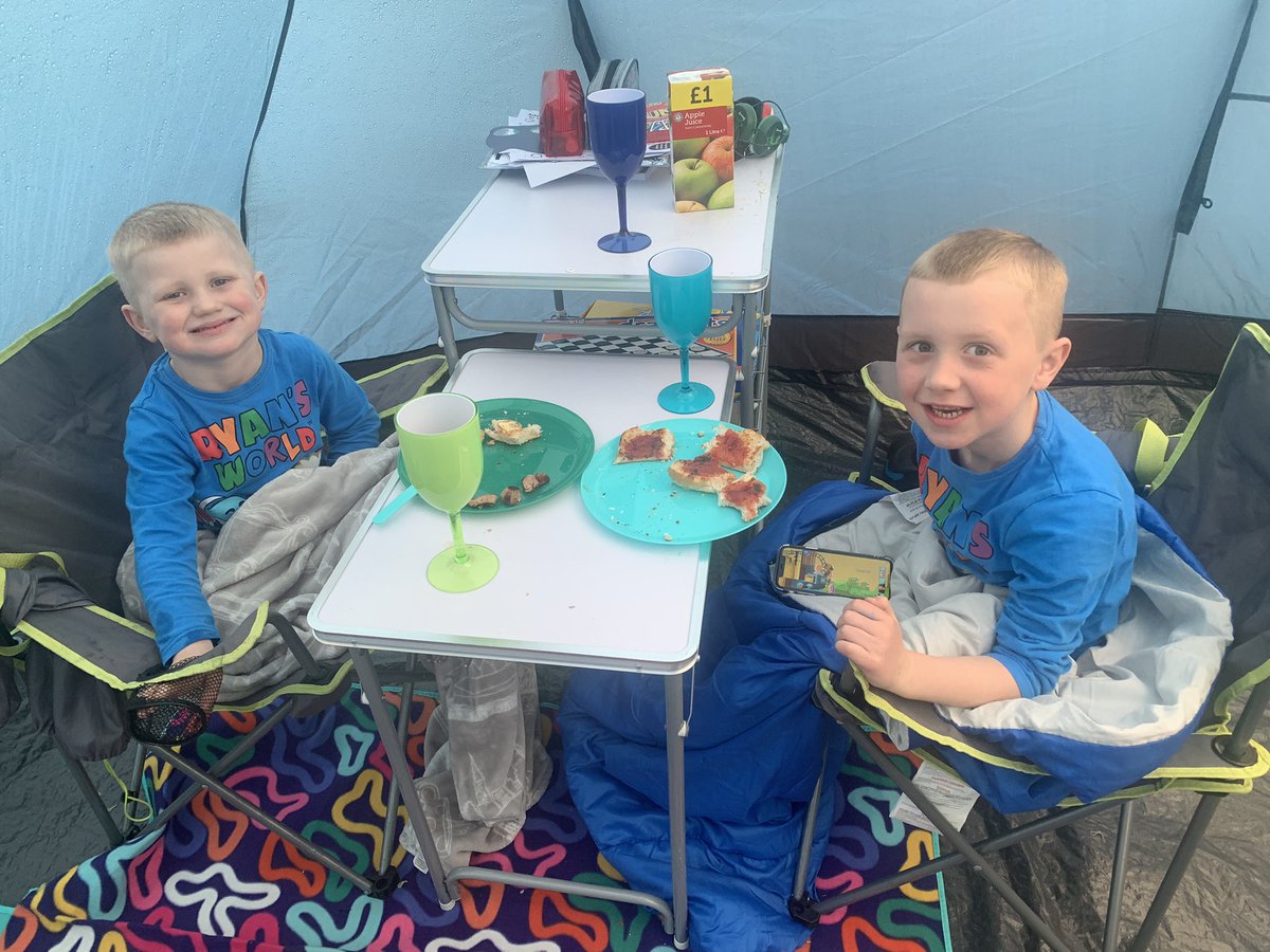 Chloe Hughes tweet media