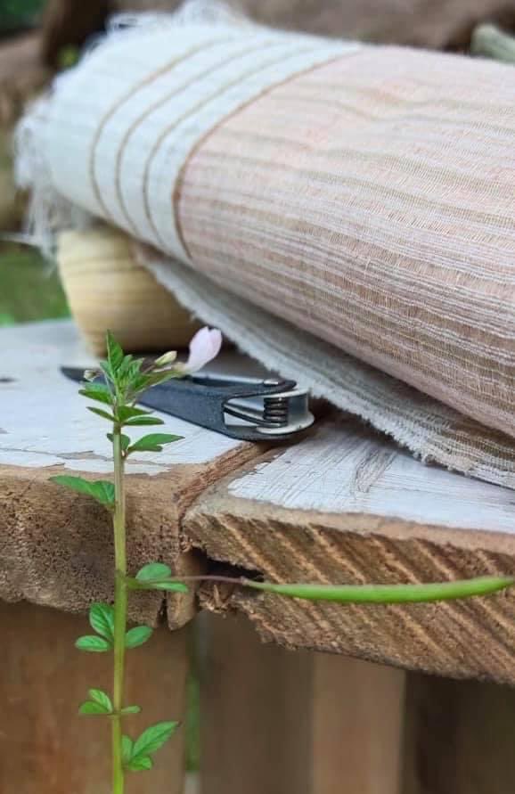 j_saumar's tweet photo. Natural Dye ,Vertical Stripe , 100% Eri Silk , HandSpun Textile in 44” Width. An unique product of #ProjectIWA @weavers_inc @silkmarkindia @DCtrti @csbmot @TexMinIndia #silk #erisilk #peacesilk #ahimshasilk https://t.co/GEn6Kzh6mf