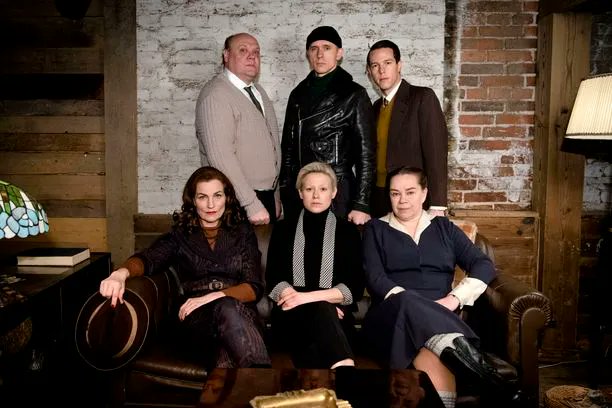 serielistas's tweet photo. 🇫🇮 Llega a @Filmin la segunda temporada de #ShadowLines, o #EspiasEnLaSombra. Retrocedemos hasta mediados del Siglo XX, donde la Guerra Fría está en pleno apogeo y utilizan a Finlandia como escenario de batalla y luchas de poder.
➕ https://t.co/RJOxpEQQ4B https://t.co/cwZ4WpyL5K