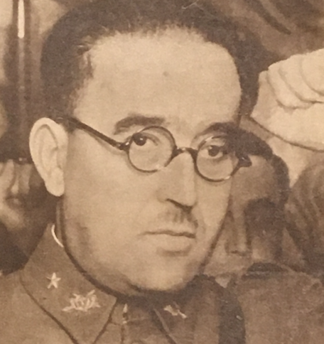 <a href="/apunt_media/">À Punt</a> <a href="/GuerraCivil1936/">LA ESPAÑA EN GUERRA</a> <a href="/Guerra_Civil_/">GuerraCivil en tuit</a> <a href="/GuerraCivil20/">Guerra Civil 2.0</a> <a href="/MadridEnGuerra/">Madrid en Guerra</a> <a href="/GueCiv3639/">GuerraCivilEspañola</a> <a href="/Divulgatiooo/">Guerra Civil 1936-1939</a> <a href="/guerracivilbot/">GuerraCivilBot 2020</a> <a href="/GRIEGC1/">GRIEGC</a> Per a entendre la importància de #VicenteRojo cal que ens situem enmig d’una guerra civil i amb un militar que es va mantindre fidel al seu jurament: servir la República, el règim elegit democràticament en les urnes #elMur #elsnomsdelamemoria <a href="/apunt_media/">À Punt</a>  apuntmedia.es/programes/el-m…