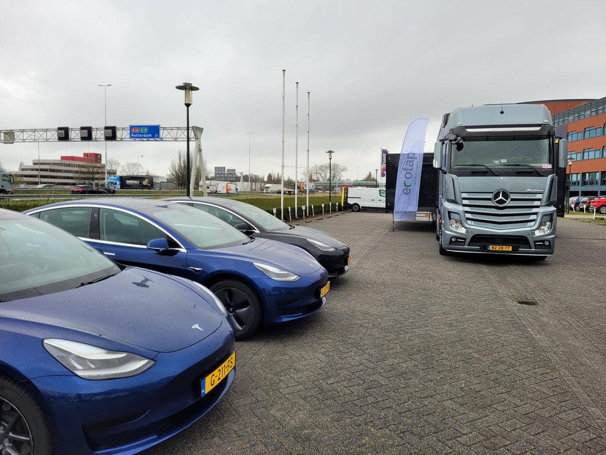 Vandaag staan we voor EcoTap #laadpalen in Dordrecht bij #Engie