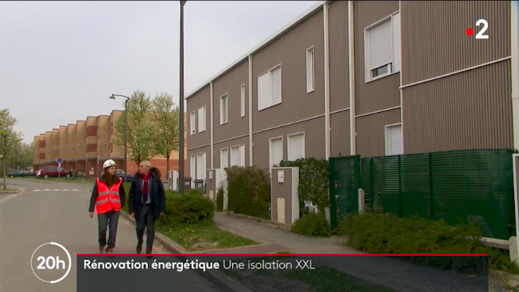 g_am_volontaire's tweet photo. 👉Hier soir, le journal télévisé de France 2 a présenté la rénovation thermique par l’extérieur (ITE) comme un levier de décarbonation du bâtiment grâce au gain escompté d’efficacité énergétique. 

#climat #France2 #CO2 

Pourquoi c’est une fausse bonne idée. Thread📍 https://t.co/Iy2ywN9B7h