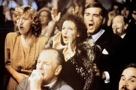 merlinpapin3's tweet photo. #UnJourUnePhotoCulte
#CharlottedeTurckheim #EvelyneBouix et #FrancisHuster dans #EdithetMarcel de #ClaudeLelouch (1983)
@Jouxplane83 @tbarnaud @FredOL69007 https://t.co/twosM4CxO7