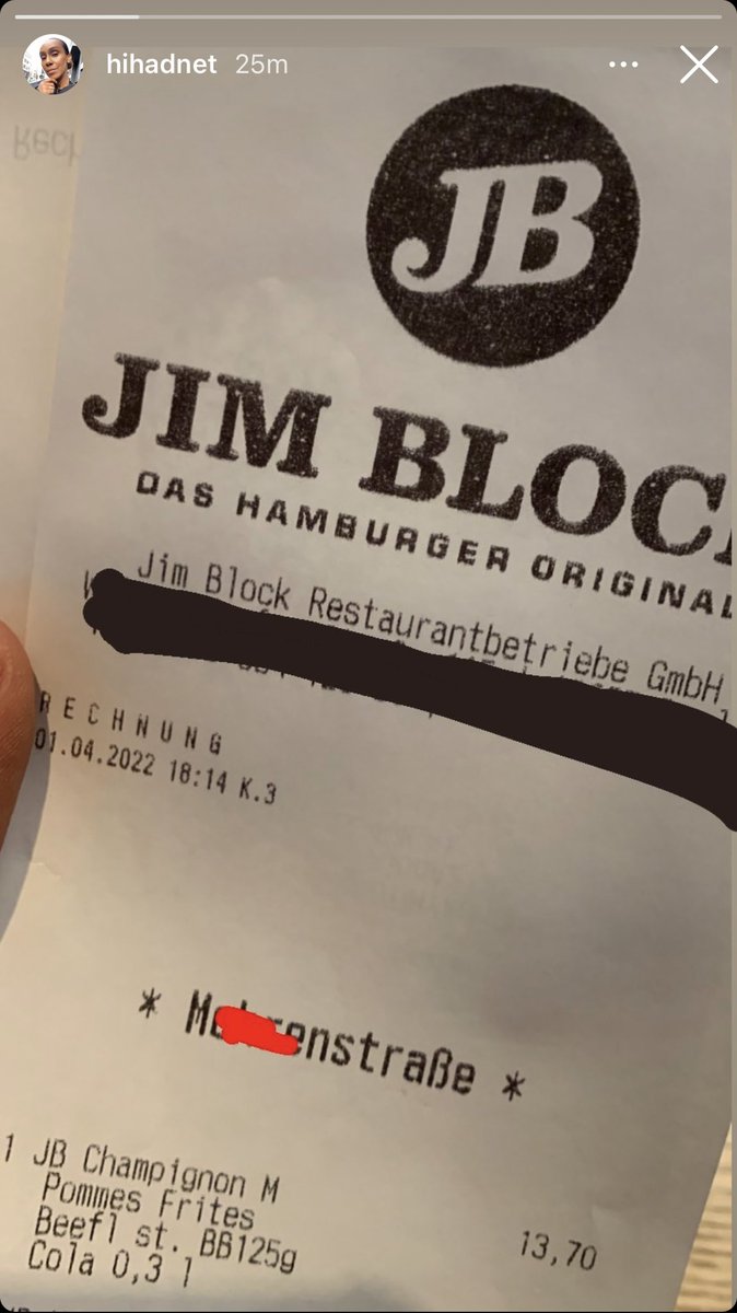 fraumalonda's tweet photo. Meine liebe @xoxohadnet war letzte Woche bei #JimBlock, wo mensch statt Nummern randomly Straßennamen zugewiesen werden. Und jetzt ratet mal, welche Straße sie bekommen hat, ob das dann wohl wirklich ausgerufen wurde und sie darauf reagieren musste: https://t.co/t7AWCSrePk