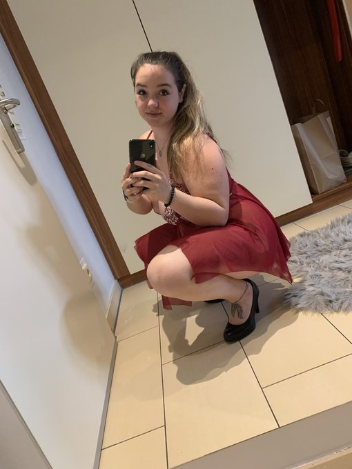 Wer hat lust auf 15 min Spa&szlig; bei einem hei&szlig;en Videocall ? Melde dich einfach bei mir und dann k&ouml;nnen<a href="/tag/teen"class="tags"><span>#teen</span></a><a href="/tag/camgirl"class="tags"><span>#camgirl</span></a><a href="/tag/bestfans"class="tags"><span>#bestfans</span></a><a href="/tag/big7"class="tags"><span>#big7</span></a><a href="/tag/mdh"class="tags"><span>#mdh</span></a><a href="/tag/amateurgirl"class="tags"><span>#amateurgirl</span></a>