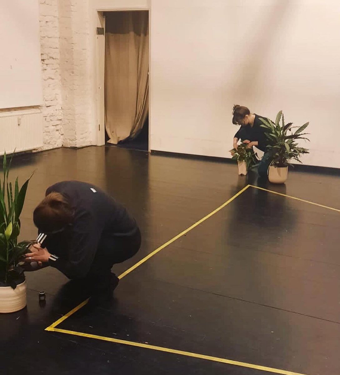 Sinéad Brady (@sineadrbrady) on Twitter photo Incredible week reunited with <a href="/_RuleofThree/">Rule of Three Collective</a> in Berlin after two years apart, exploring notions of home as part of <a href="/ET_Berlin/">EnglishTheatreBerlin</a> lab series. Incredible week reunited with <a href="/_RuleofThree/">Rule of Three Collective</a> in Berlin after two years apart, exploring notions of home as part of <a href="/ET_Berlin/">EnglishTheatreBerlin</a> lab series.
