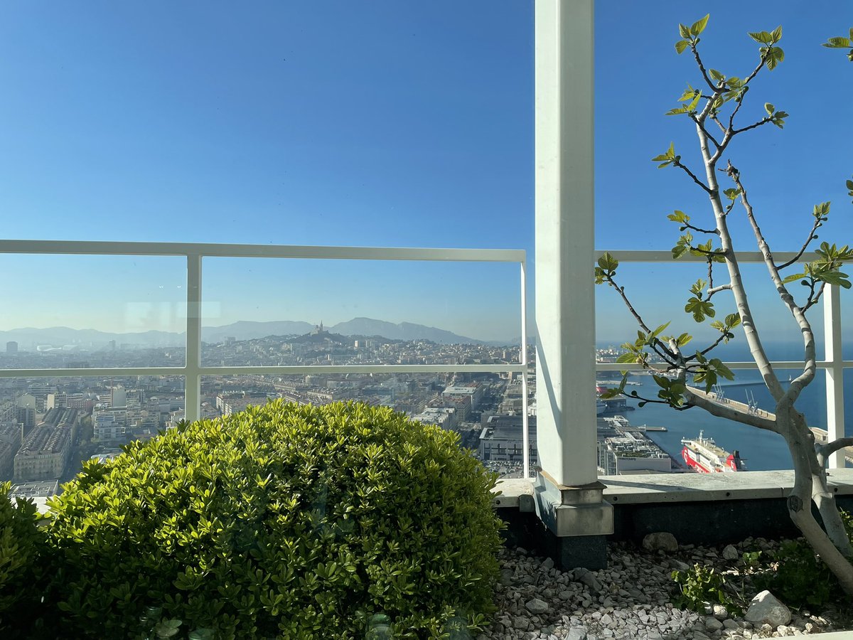 anthoaly's tweet photo. Réunion régionale Sud/Corse dans la ville hôte du prochain congrès @mutualite_fr : #Marseille ! Un temps d’échange essentiel et de mobilisation pour les élus et militants mutualistes, autour des enjeux pour la protection sociale #TeamMut @JeanPaulBenoit https://t.co/2oqT9vl93h
