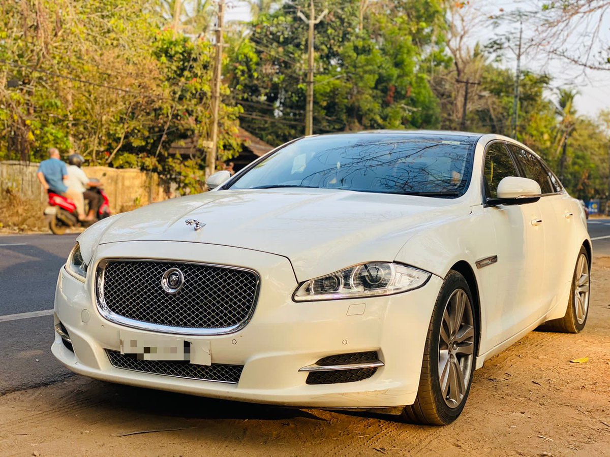 AssociatesView's tweet image. 𝗝𝗔𝗚𝗨𝗔𝗥 𝐅𝐎𝐑 𝐒𝐀𝐋𝐄!!!
Loan Facility available!!!
For more details DM
#car #cars #carloan #UsedCarLoans #carforsale #sale #usedcar #kerala #dealership #DEALER #finance #loan #bmw #bmwcar