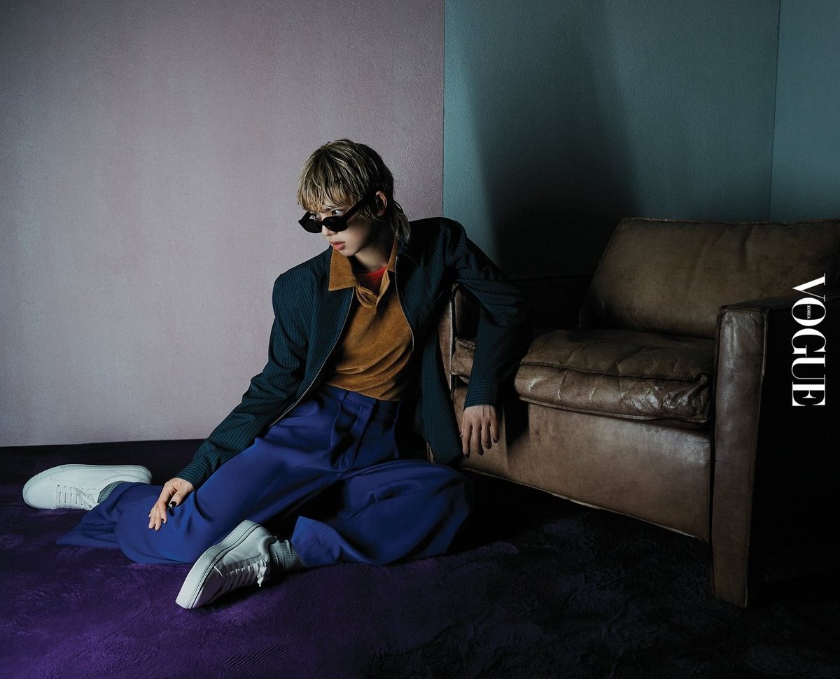 #JunhwanCha posted Vogue pictorial on his IG

With blonde hair and nail emojis
Cute😄

👇Check it out on his IG.
instagram.com/p/Cb9hYcWP8eD/