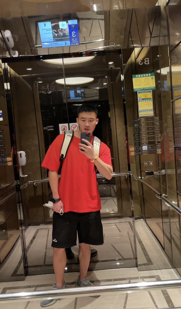 王倔驴 tweet media