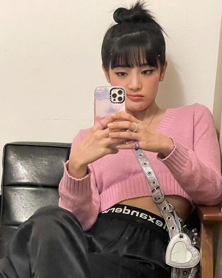 ㅤㅤㅤ 

                      good eve tl. 

ㅤㅤㅤ ㅤㅤㅤ ㅤㅤㅤ