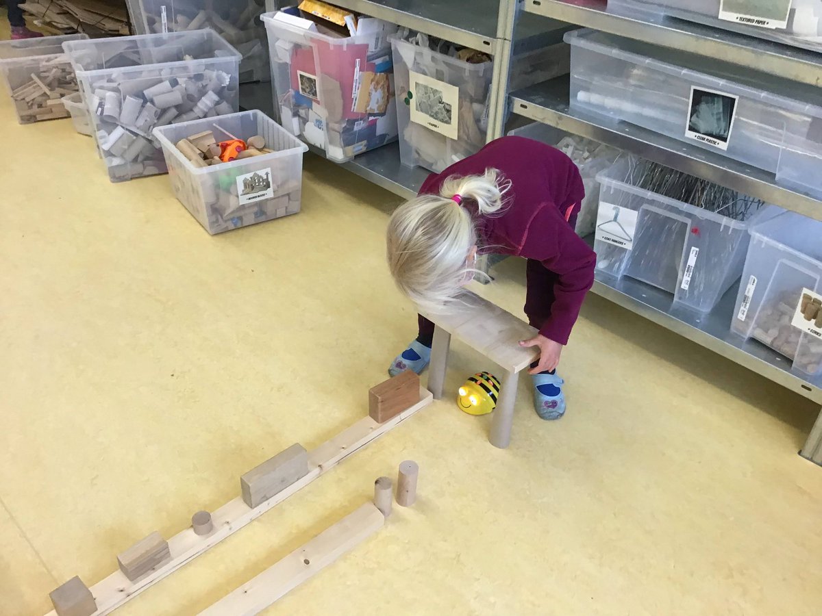 Busy students in the Makerspace today. 1 - design and build a maze for a Beebot, 2 - code the Beebot to get around the maze - lots of collaboration, problem solving and integrated math <a href="/FIS_School/">Frankfurt Int School</a> <a href="/cjoslincallahan/">C. Joslin-Callahan</a> #coding #Steam #makered