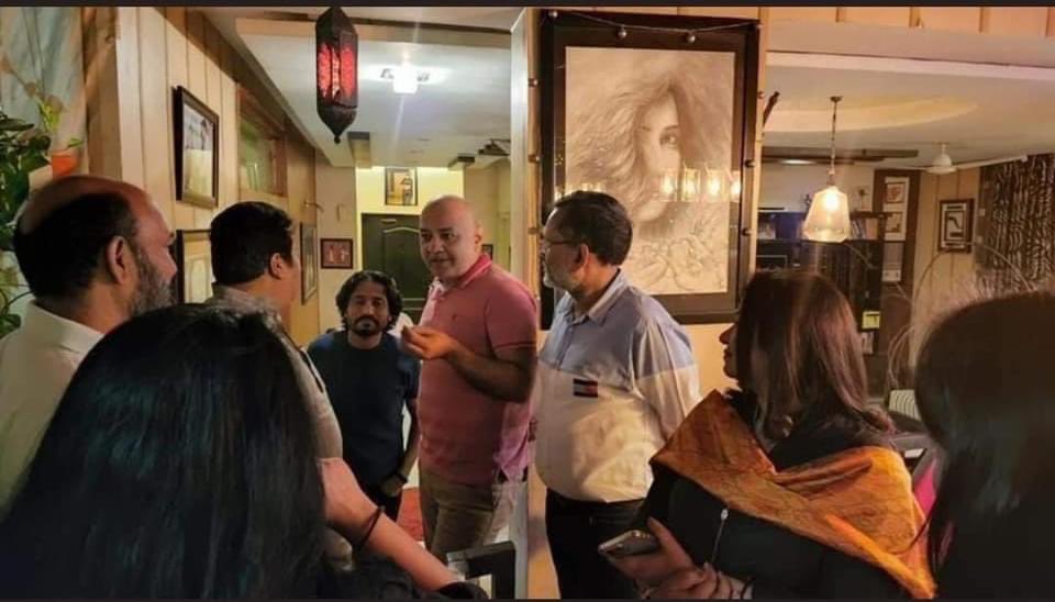 rishibagree's tweet photo. These are the same "Neutral journalists" who takes high Moral ground and call other journalists as Godi Media. https://t.co/2a8XMcVXW4