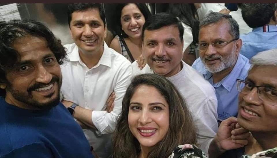 rishibagree's tweet photo. These are the same "Neutral journalists" who takes high Moral ground and call other journalists as Godi Media. https://t.co/2a8XMcVXW4